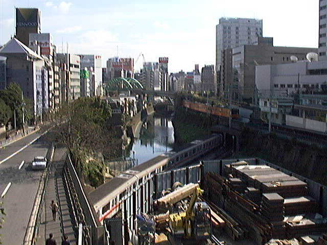 写真19．JR総武線神田川架川橋：神田川左岸上流側から撮影