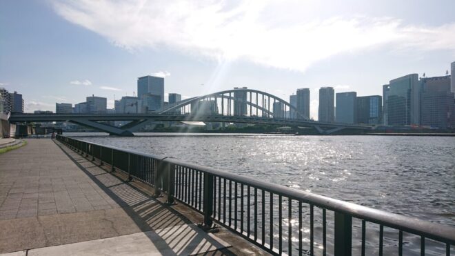 写真46．築地大橋：隅田川左岸上流側から撮影