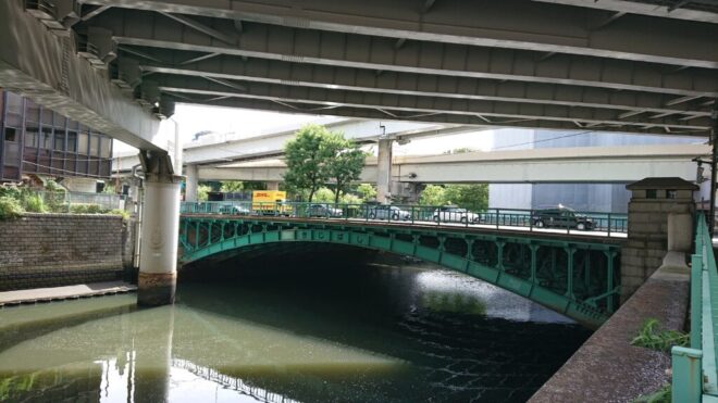 写真15．雉子橋：日本橋川左岸下流側から撮影