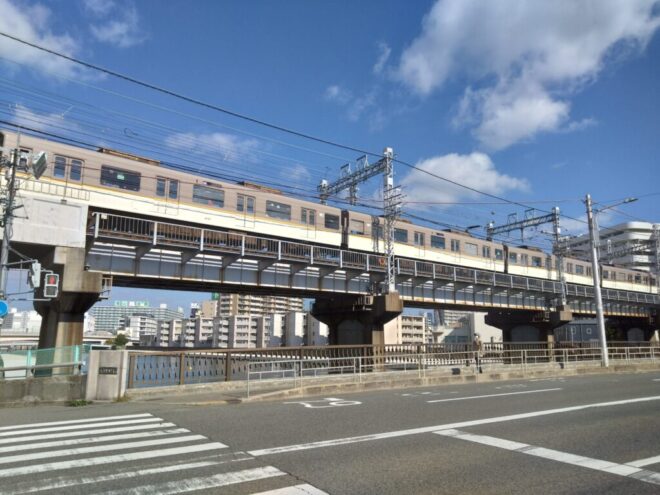 写真15．阪神なんば線六軒家川橋梁：六軒家川右岸下流側から撮影