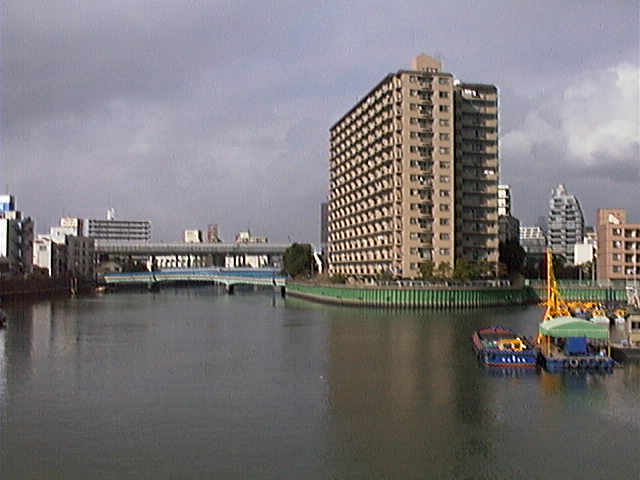 写真28．整備前の風景（1996年）松島橋から撮影